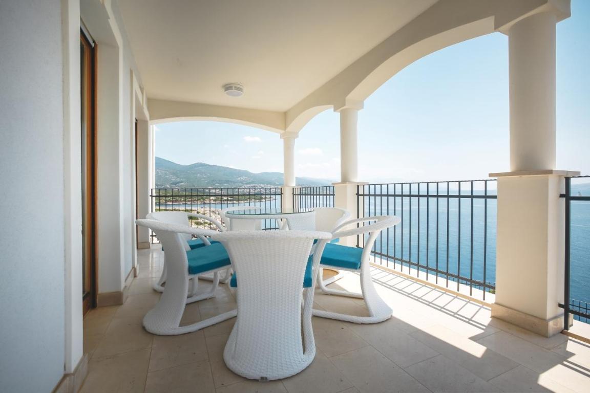 Apartments Poville Residence Повиле Экстерьер фото